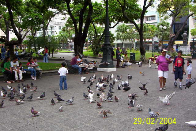 Эквадор, Гуякиль, центр города, парк