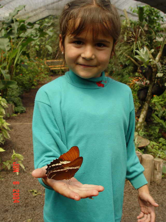 Кристина с бабочкой